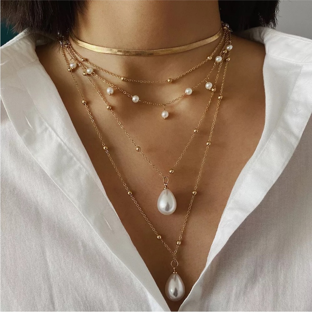 Retro Metal Multilayer Rice Beads Pearl Necklace Ladies Jewelry Gift